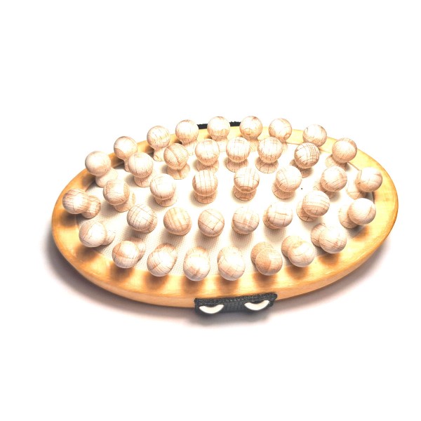 Hundebürste Hundestriegel mit Massagenoppen aus Holz (Unterseite)