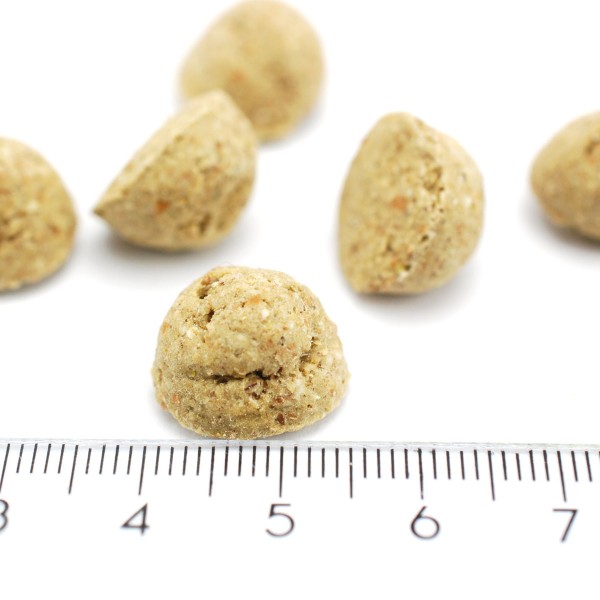 Magnusson Original Lätta - Trockenfutter (Pelletdetail)